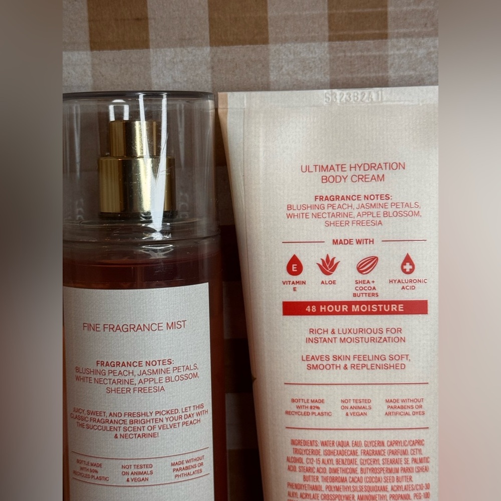 NEW B&BW 🍑 Pretty As A Peach 2 piece body care set, body cream and more - Picture 4 of 4